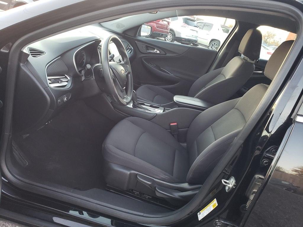 Chevrolet Malibu 4dr Sdn LS w/1LS 2017