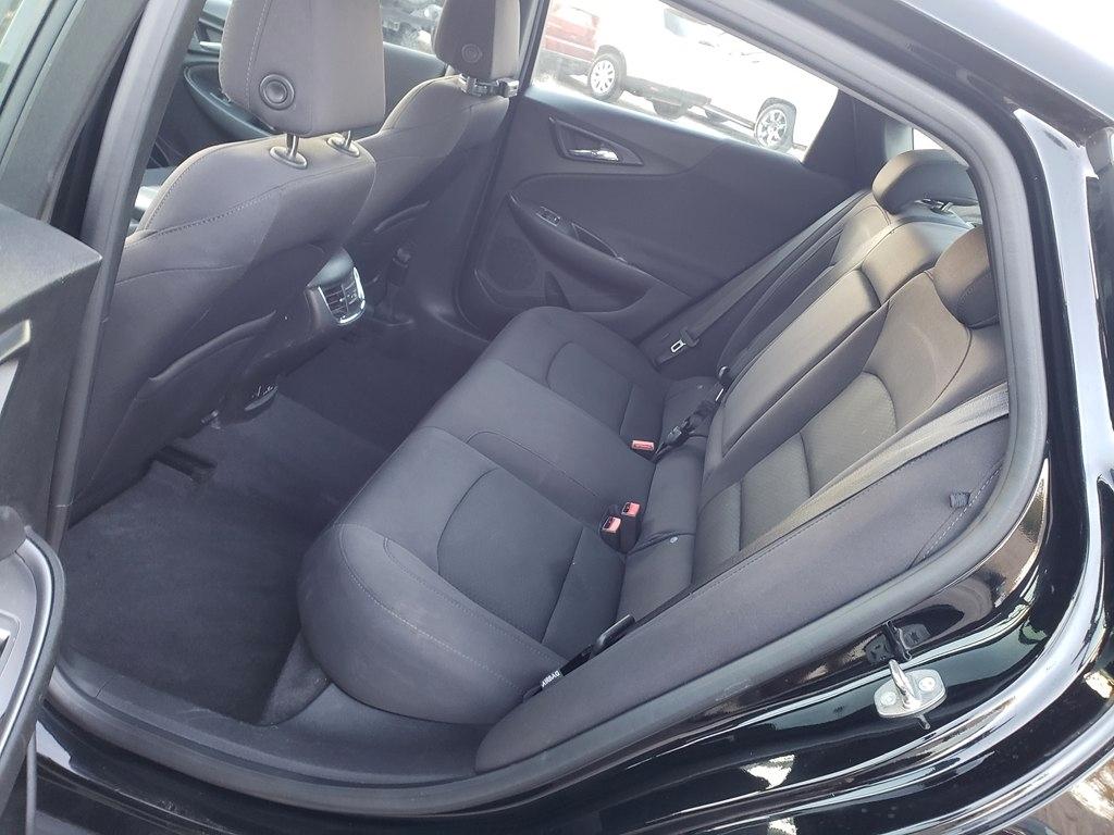 Chevrolet Malibu 4dr Sdn LS w/1LS 2017