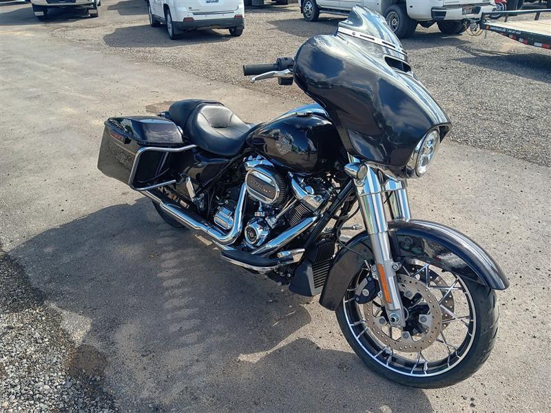 Harley-Davidson FLHXS  2021