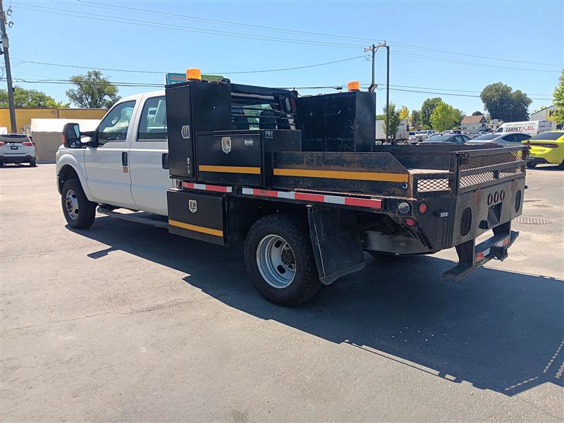 Ford F-250 SD XL Crew Cab 4WD 2014 Ford F-250 SD XL Crew Cab 4WD 2014