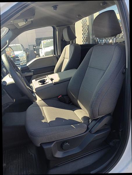 Ford F-350 SD XLT DRW 2WD 2022