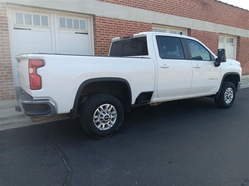 Chevrolet Silverado 2500HD LT Crew Cab Long Box 4WD 2021