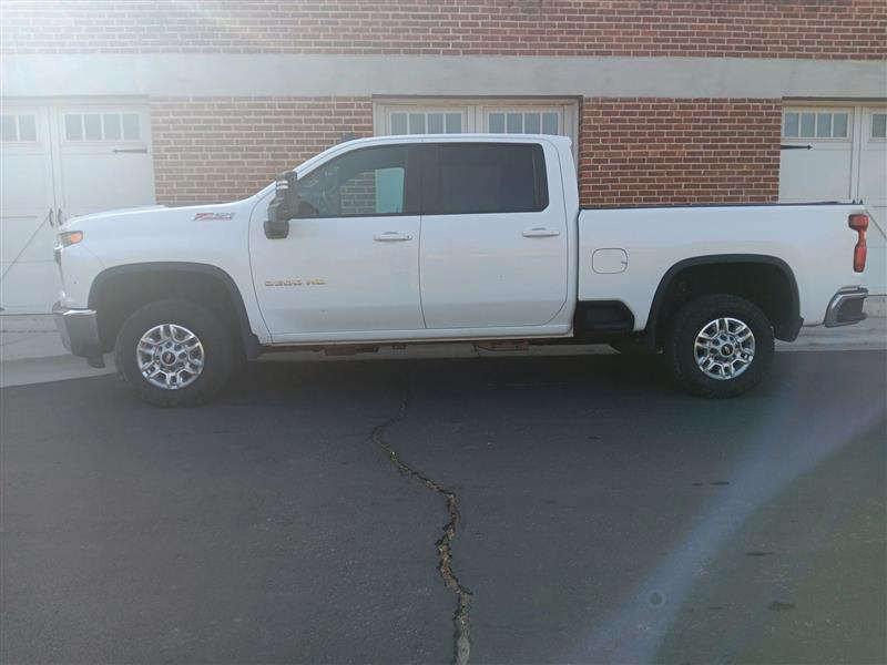 Chevrolet Silverado 2500HD LT Crew Cab Long Box 4WD 2021