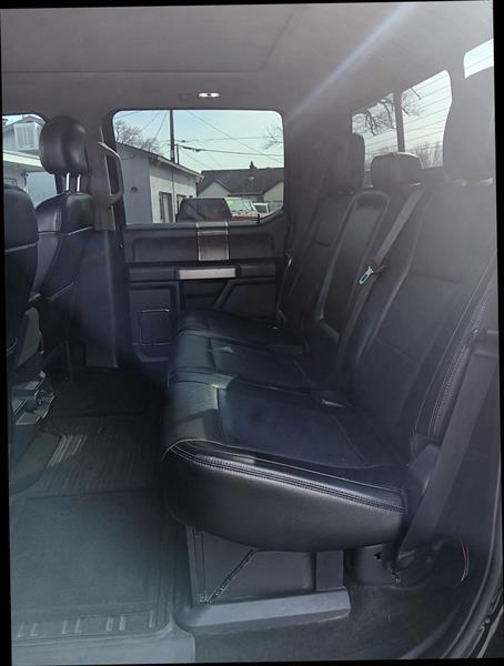 Ford F-350 SD Lariat Crew Cab Long Bed DRW 4WD 2017