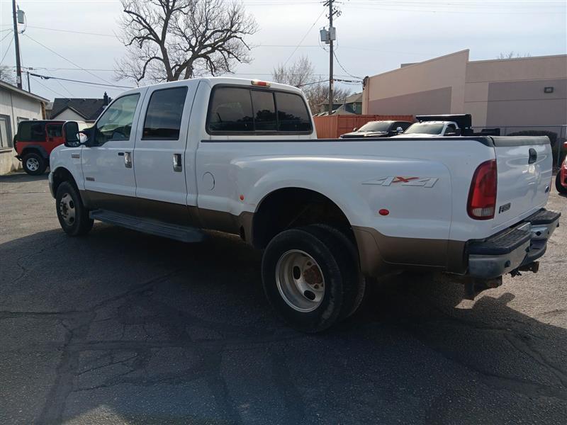 Ford F-350 SD Lariat Crew Cab 4WD DRW 2006