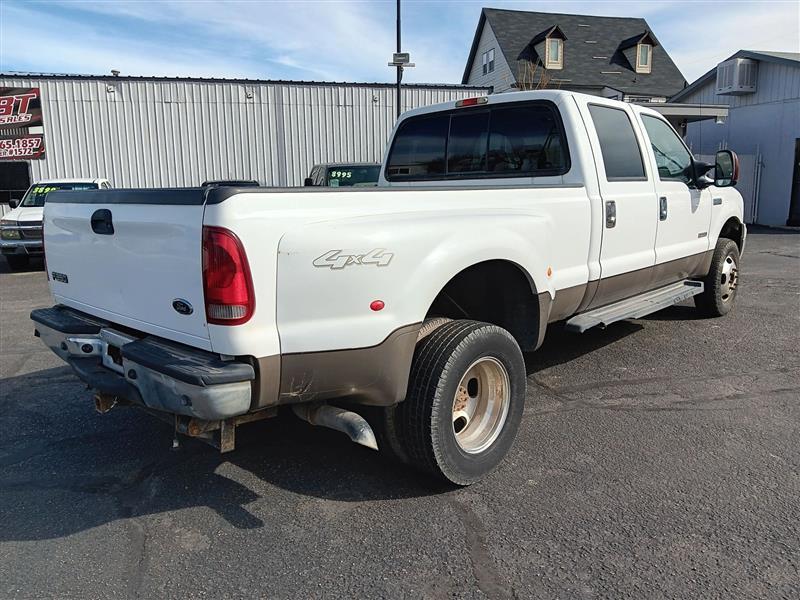 Ford F-350 SD Lariat Crew Cab 4WD DRW 2006