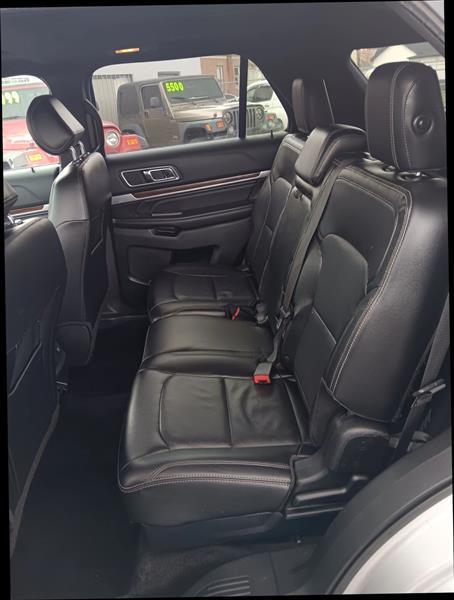 Ford Explorer Limited 4WD 2016