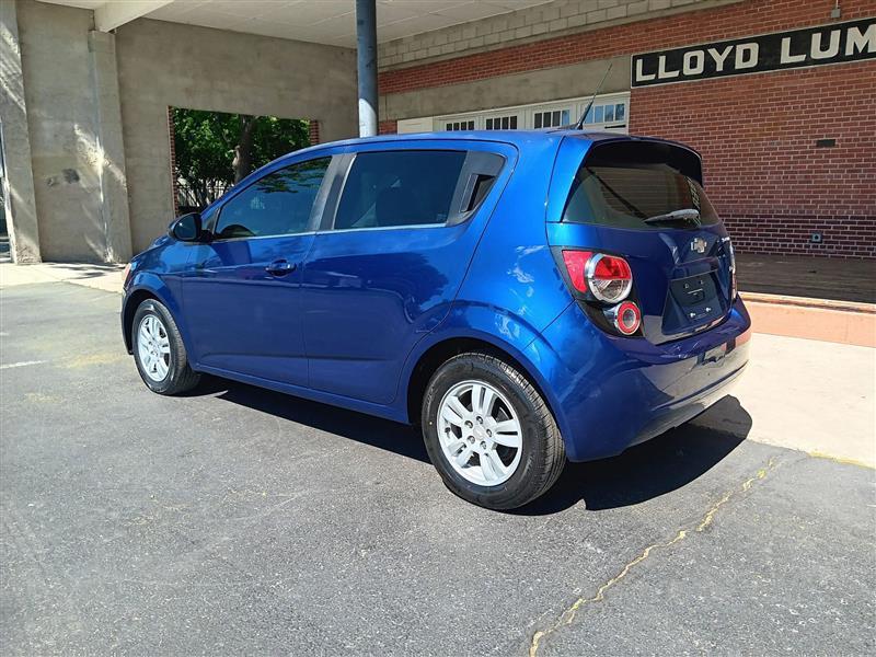 Chevrolet Sonic LT Auto 5-Door 2014