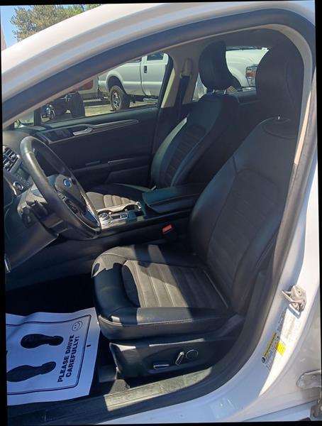 Ford Fusion SE AWD 2017