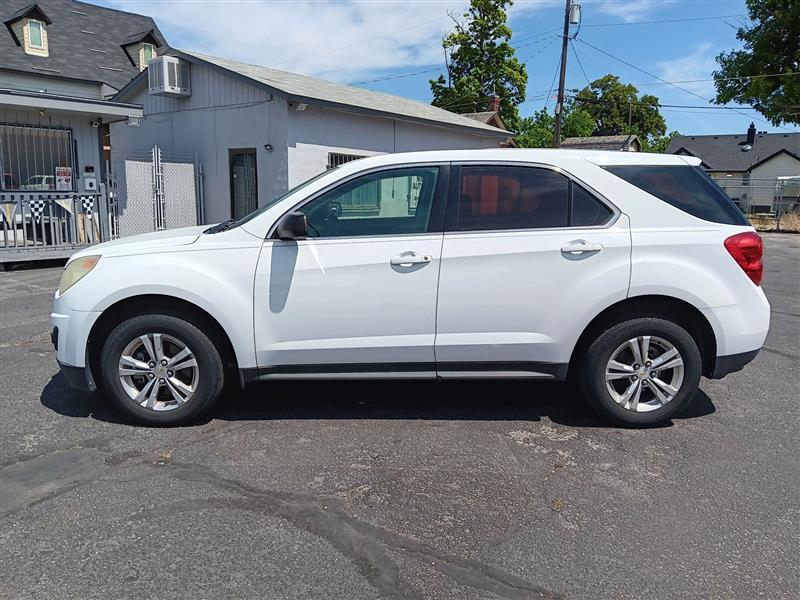 Chevrolet Equinox LS 2WD 2012