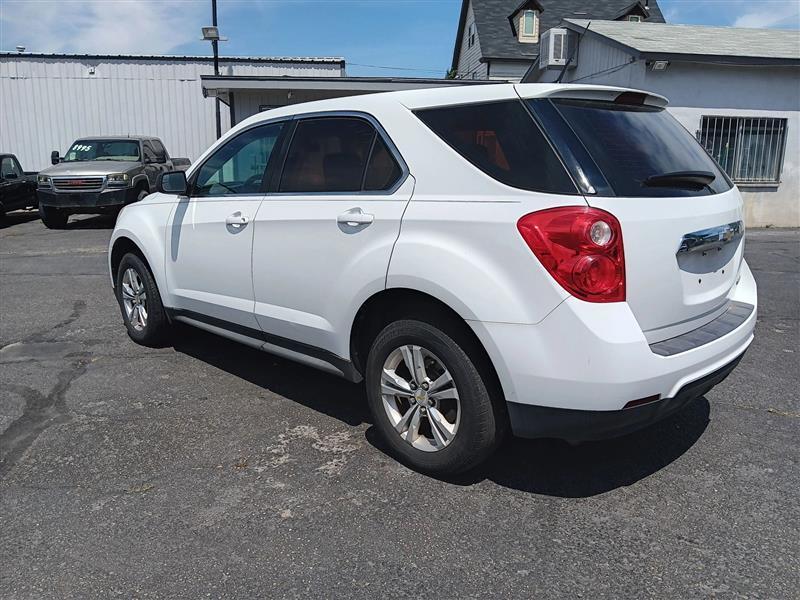 Chevrolet Equinox LS 2WD 2012