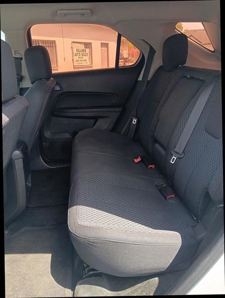 Chevrolet Equinox LS 2WD 2012