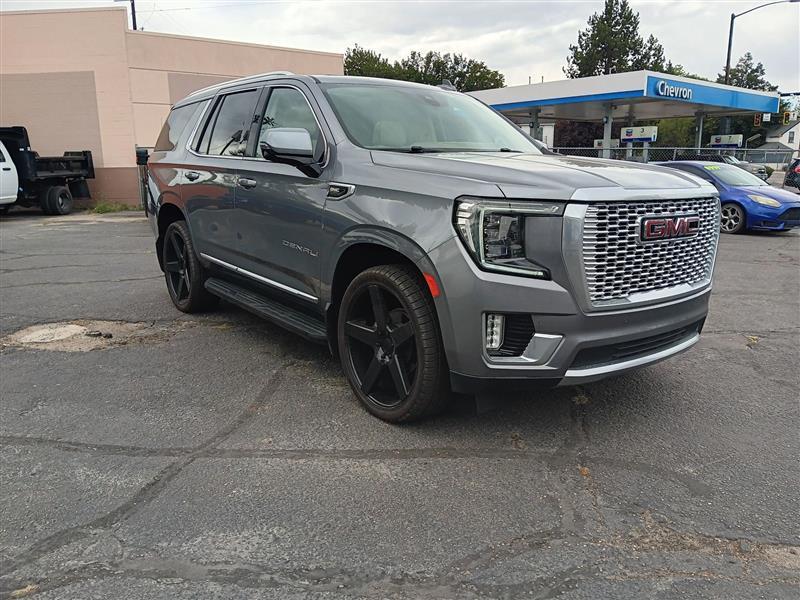 GMC Yukon Denali 4WD 2021