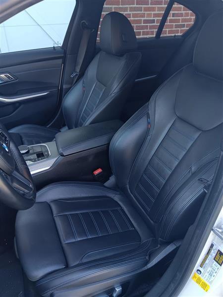 BMW 3-Series 330i 2019