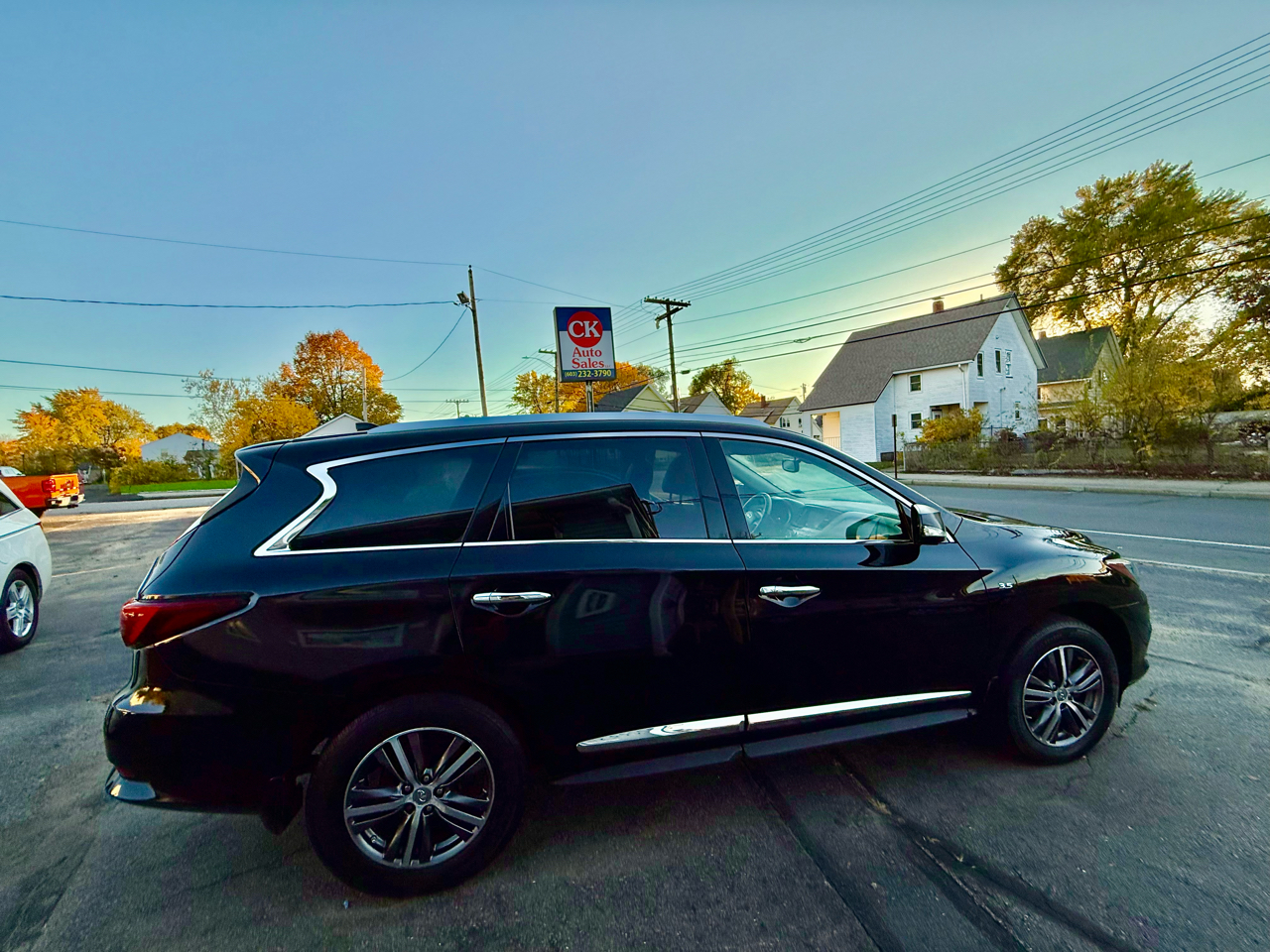 Infiniti QX60 Base AWD 2017 Infiniti QX60 Base AWD 2017
