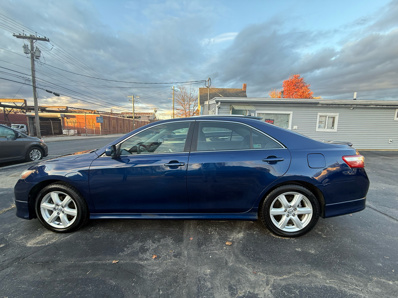 Toyota Camry SE 4D Sedan 2009 Toyota Camry SE 4D Sedan 2009