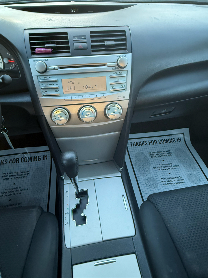 Toyota Camry SE 4D Sedan 2009 Toyota Camry SE 4D Sedan 2009