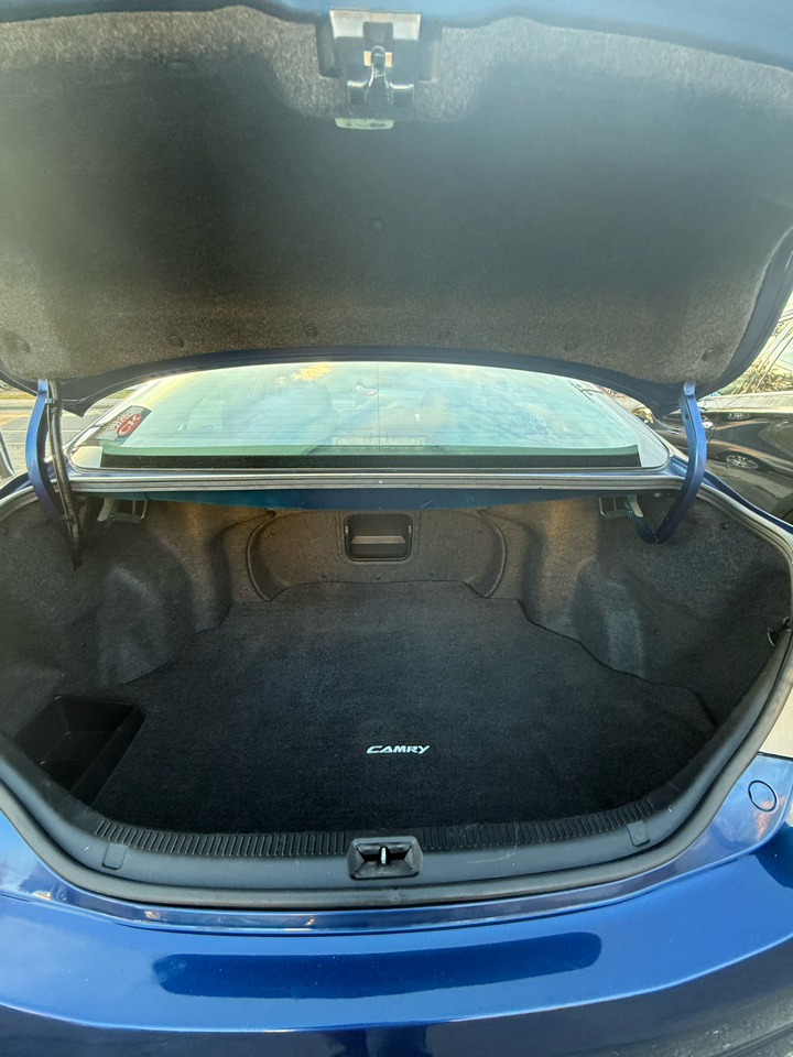 Toyota Camry SE 4D Sedan 2009 Toyota Camry SE 4D Sedan 2009