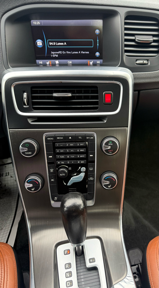 Volvo S60 T6 AWD 2012