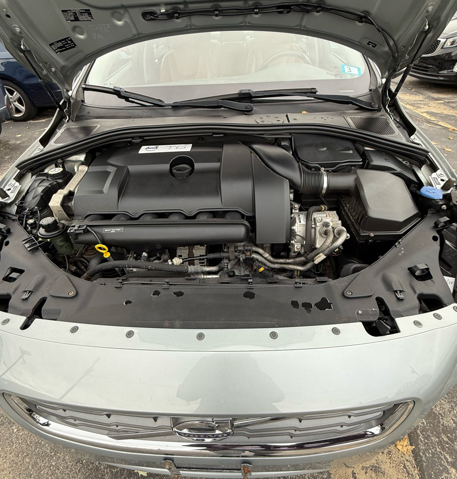 Volvo S60 T6 AWD 2012