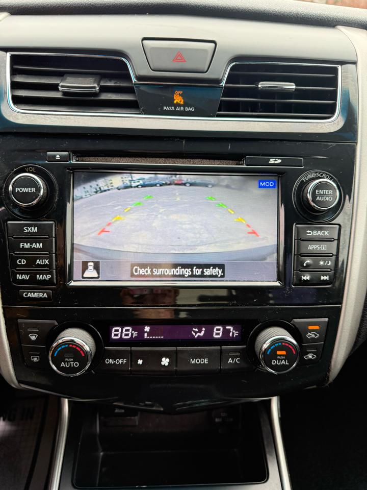 Nissan Altima 2.5 SV 2015