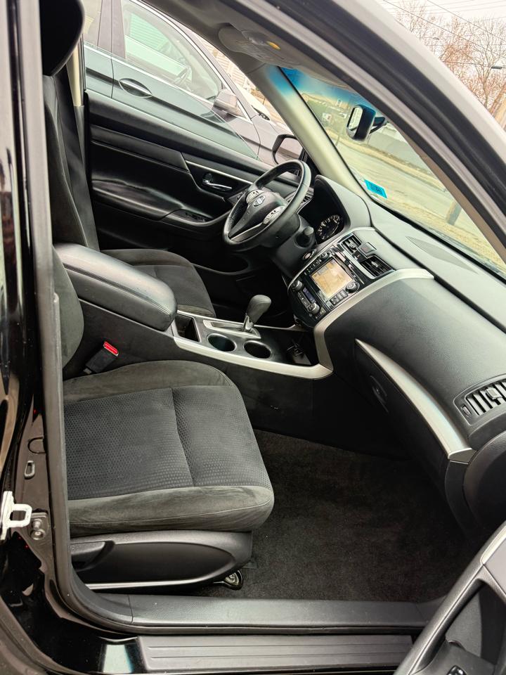 Nissan Altima 2.5 SV 2015