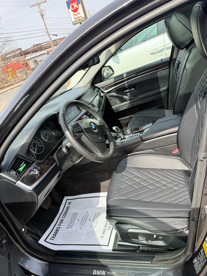 BMW 5-Series 528i xDrive 2014