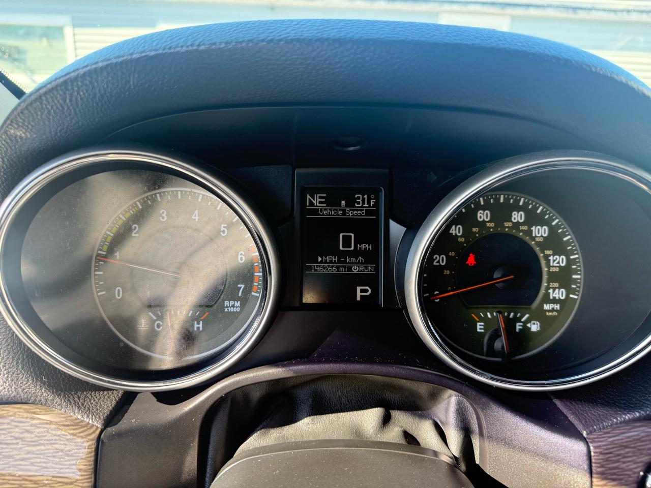 Jeep Grand Cherokee Laredo 4WD 2011