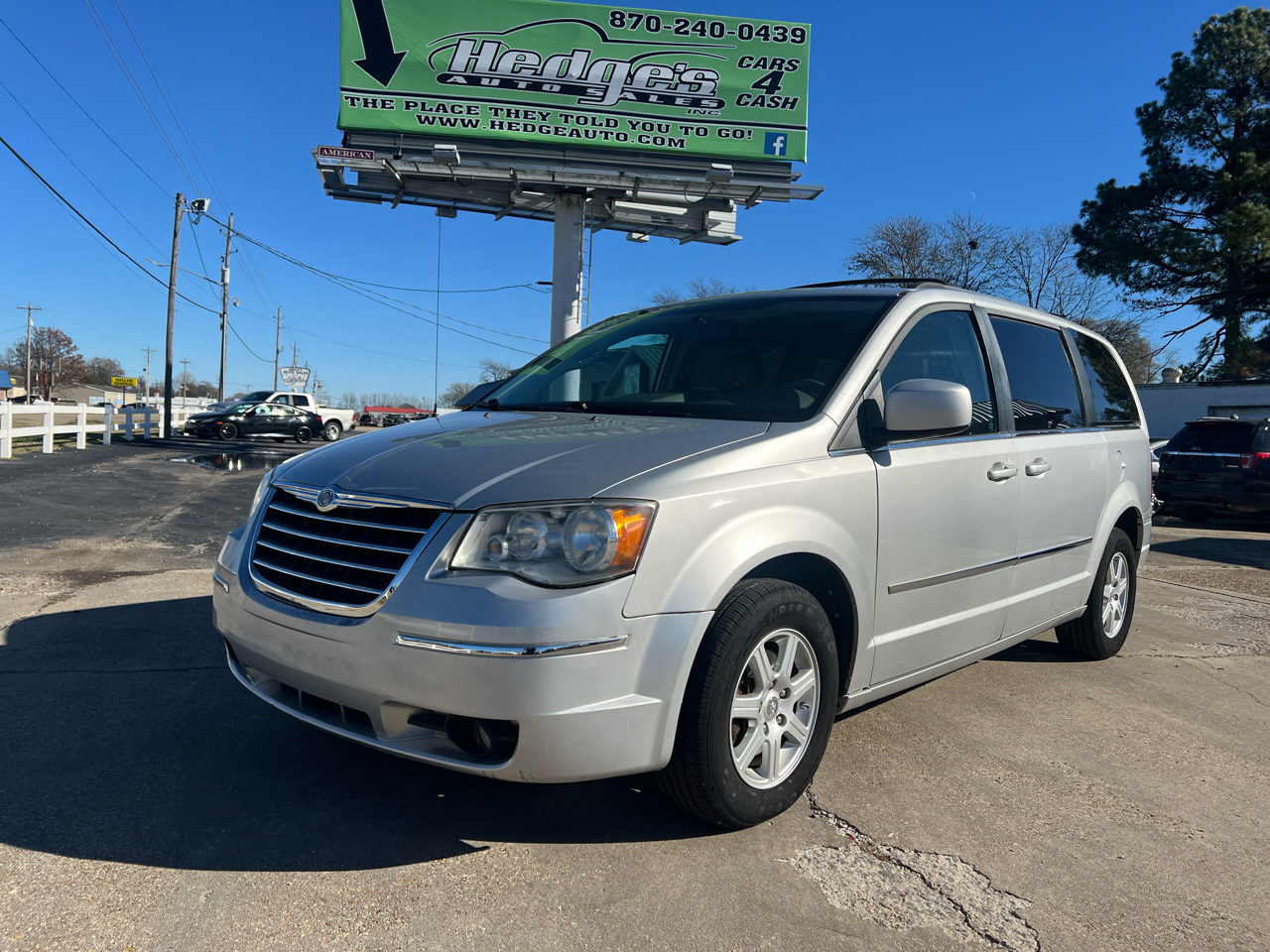 2010 Chrysler Town & Country 4dr Wgn Touring