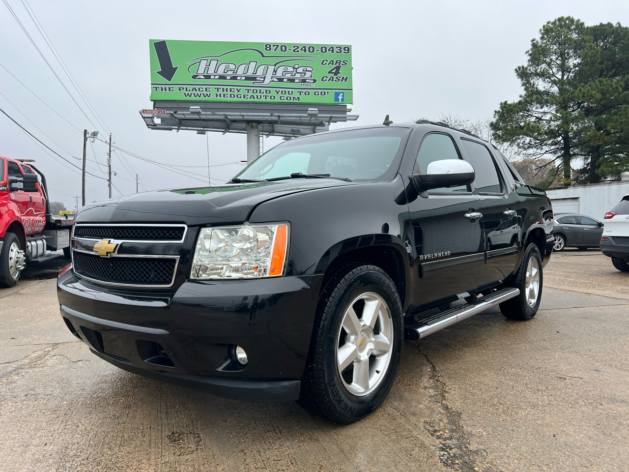 2013 Chevrolet Avalanche 4WD Crew Cab LT