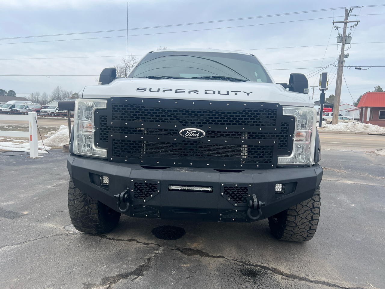 Ford Super Duty F-250 SRW XL 4WD Crew Cab 6.75' Box 2017