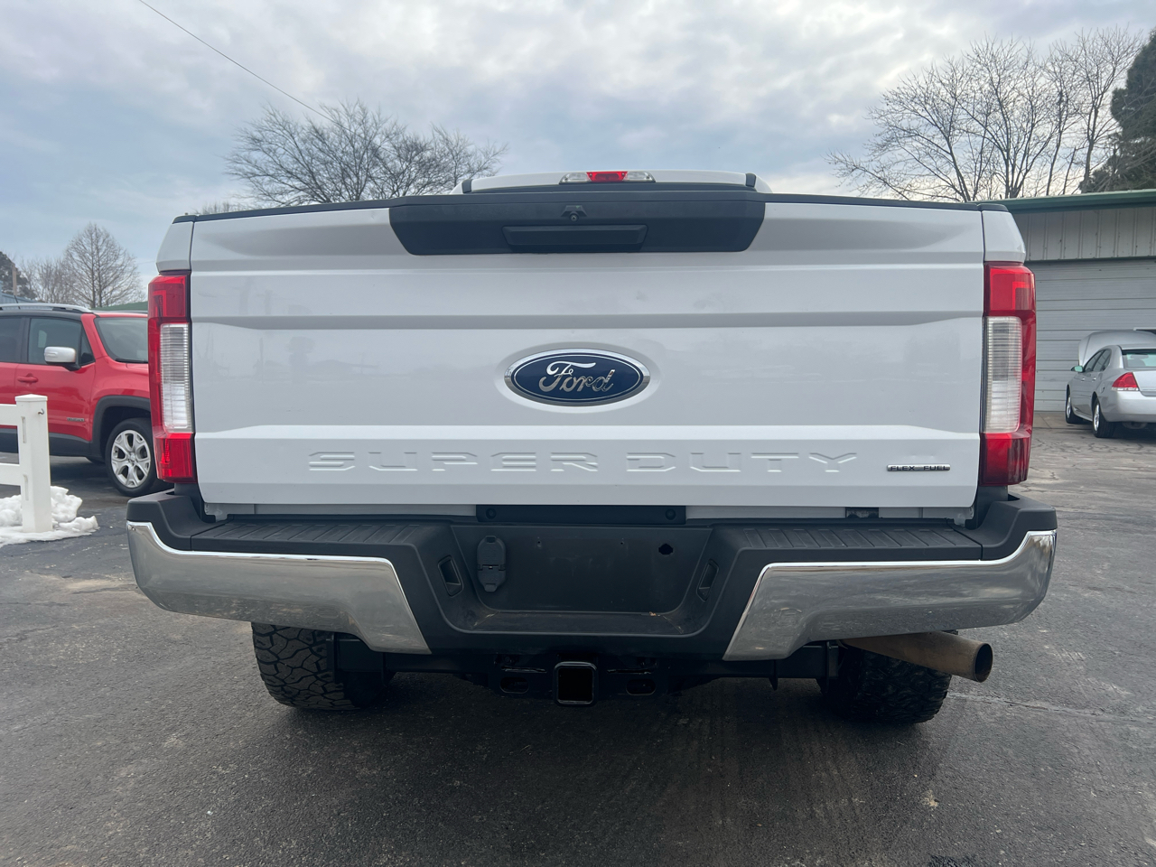 Ford Super Duty F-250 SRW XL 4WD Crew Cab 6.75' Box 2017