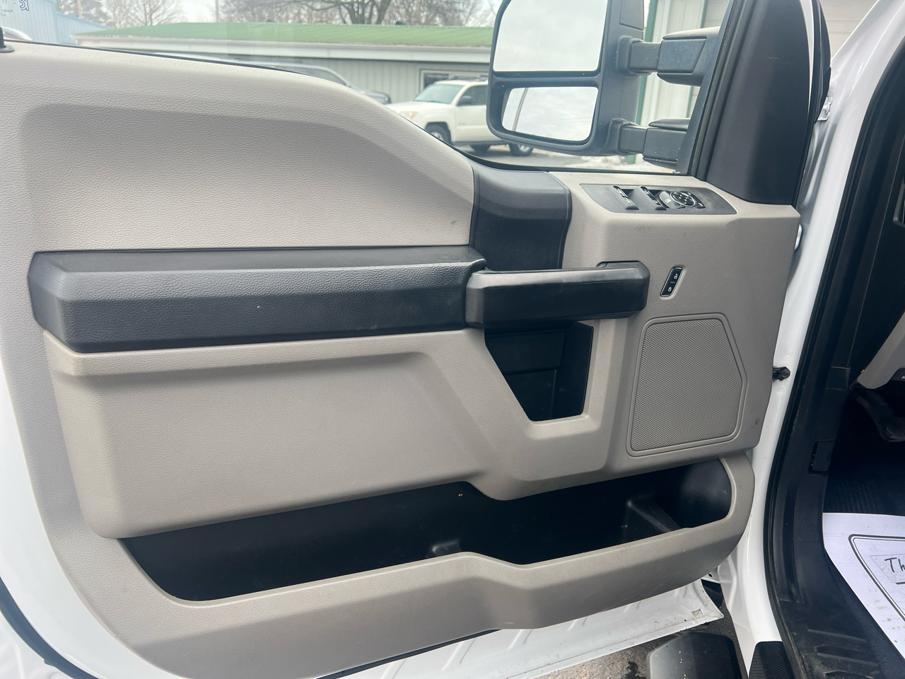 Ford Super Duty F-250 SRW XL 4WD Crew Cab 6.75' Box 2017