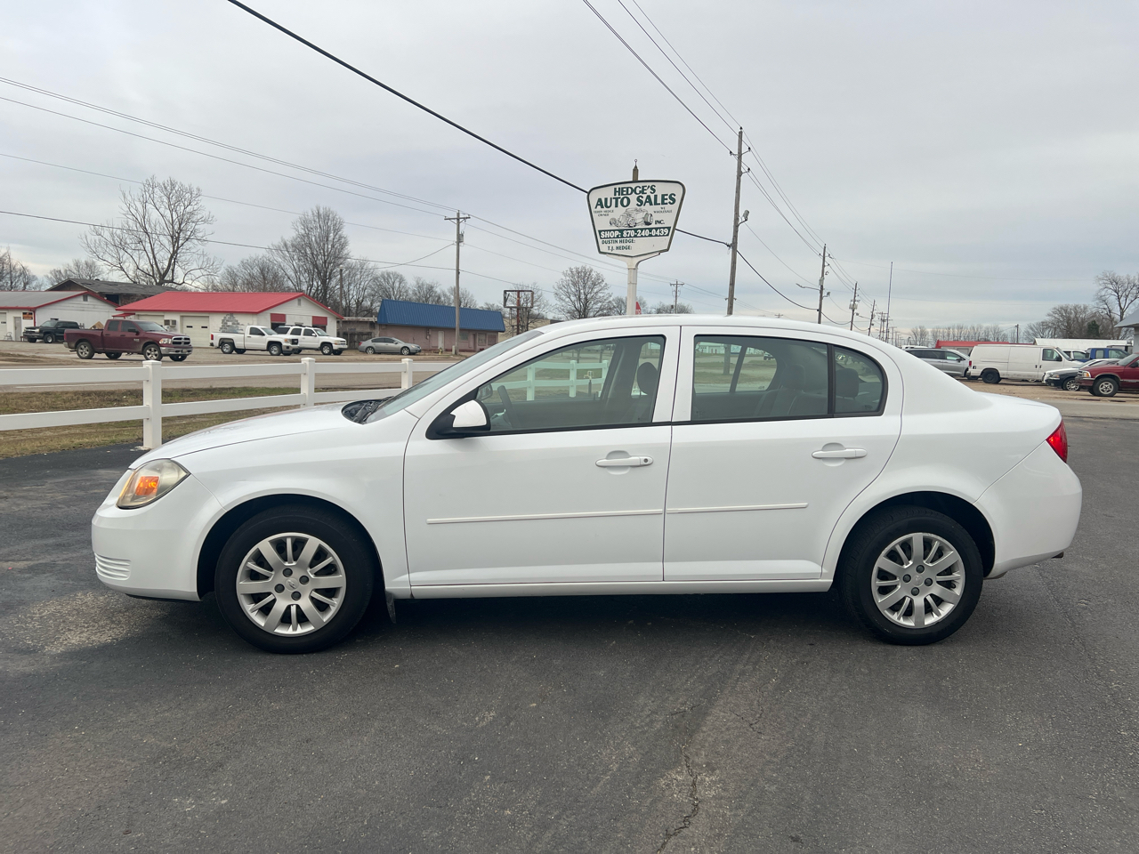 Chevrolet Cobalt 4dr Sdn LT w/1LT 2010