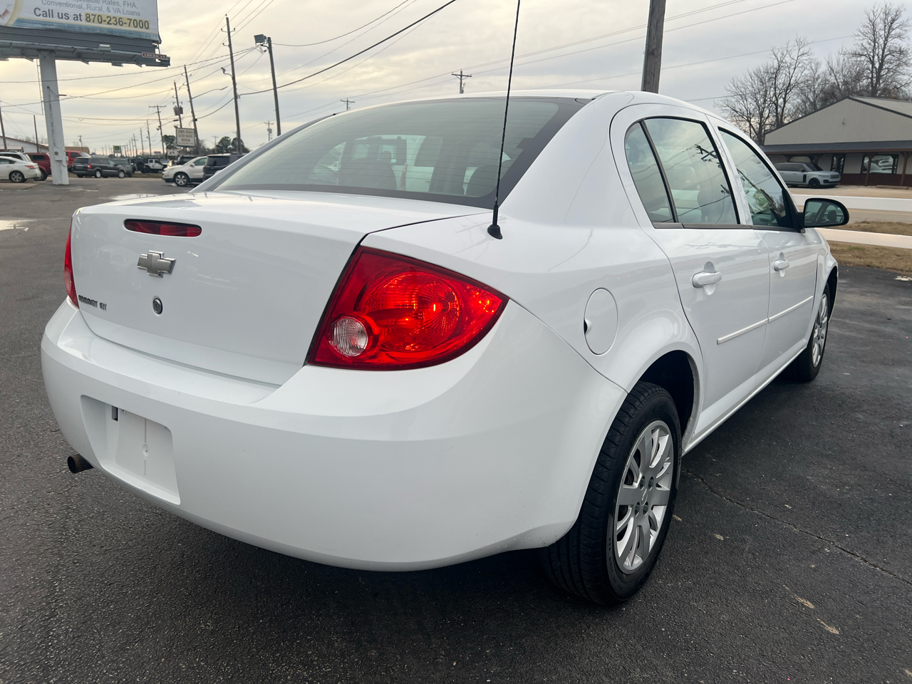 Chevrolet Cobalt 4dr Sdn LT w/1LT 2010