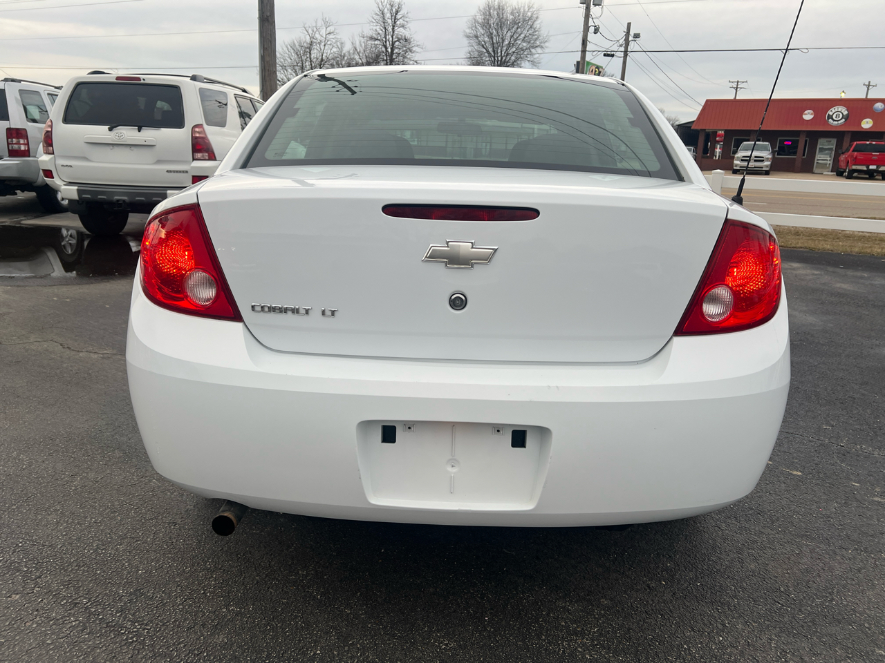 Chevrolet Cobalt 4dr Sdn LT w/1LT 2010