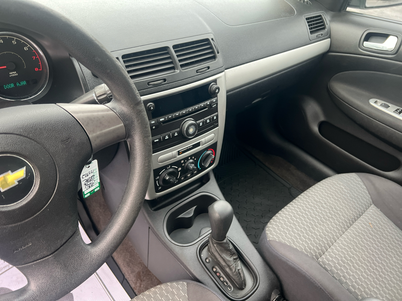 Chevrolet Cobalt 4dr Sdn LT w/1LT 2010