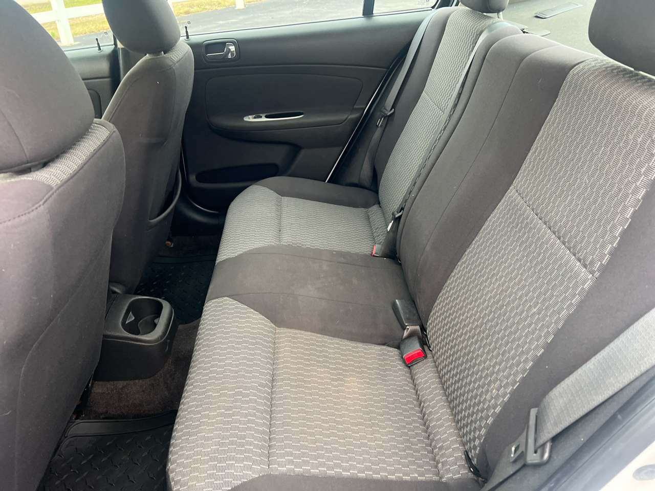 Chevrolet Cobalt 4dr Sdn LT w/1LT 2010