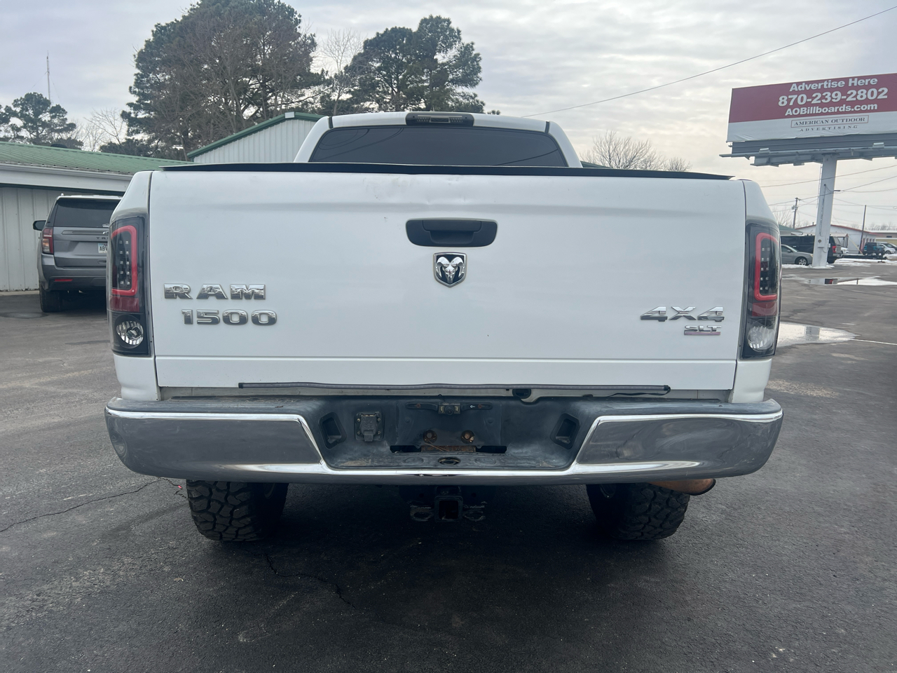 Dodge Ram 1500 4WD Mega Cab 160.5" SLT 2007