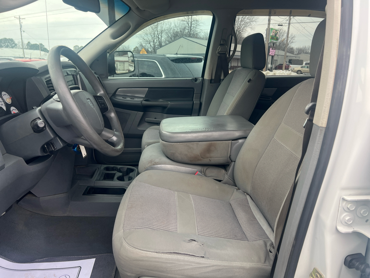 Dodge Ram 1500 4WD Mega Cab 160.5" SLT 2007