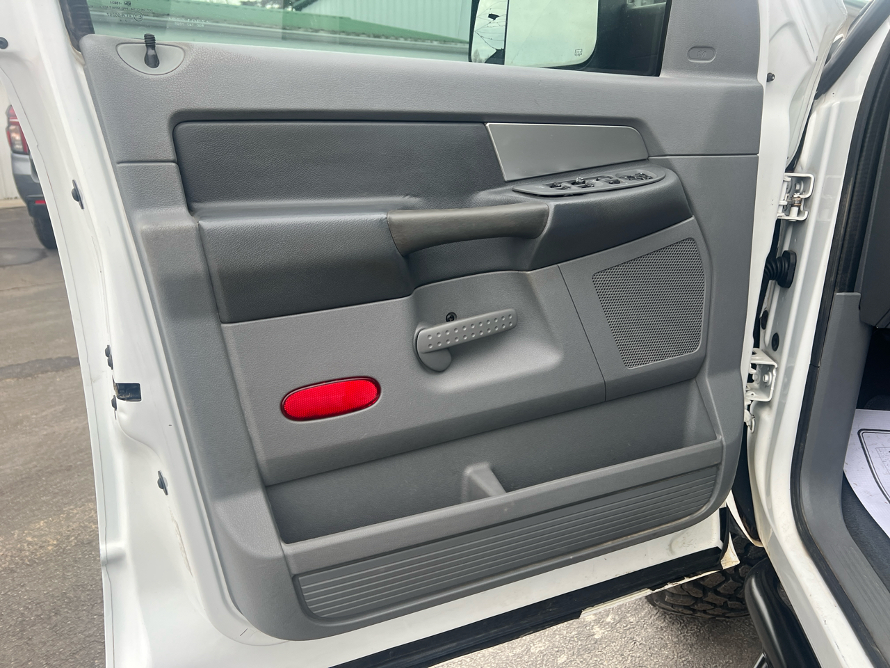 Dodge Ram 1500 4WD Mega Cab 160.5" SLT 2007