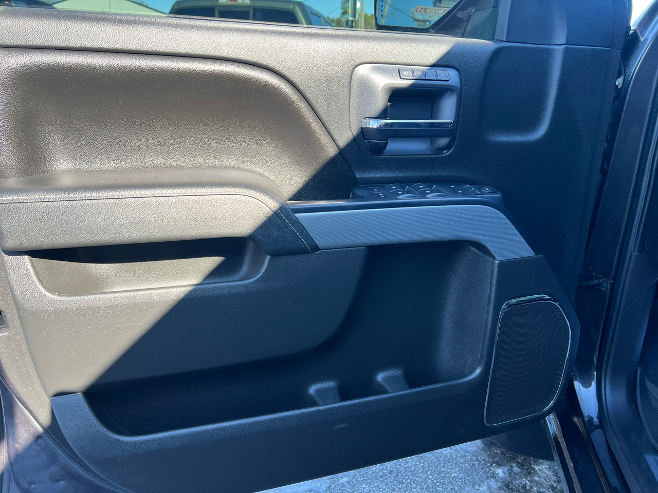 Chevrolet Silverado 1500 4WD Crew Cab 143.5" LTZ w/2LZ 2016