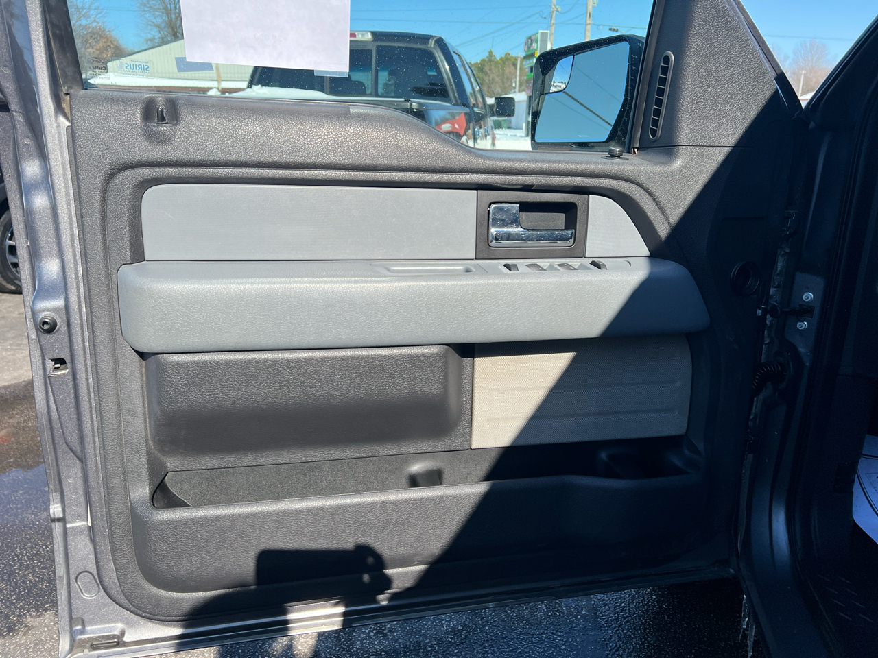 Ford F-150 4WD SuperCrew 145" XLT 2013