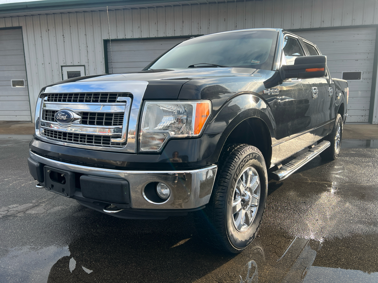 Ford F-150 4WD SuperCrew 145" Platinum 2013