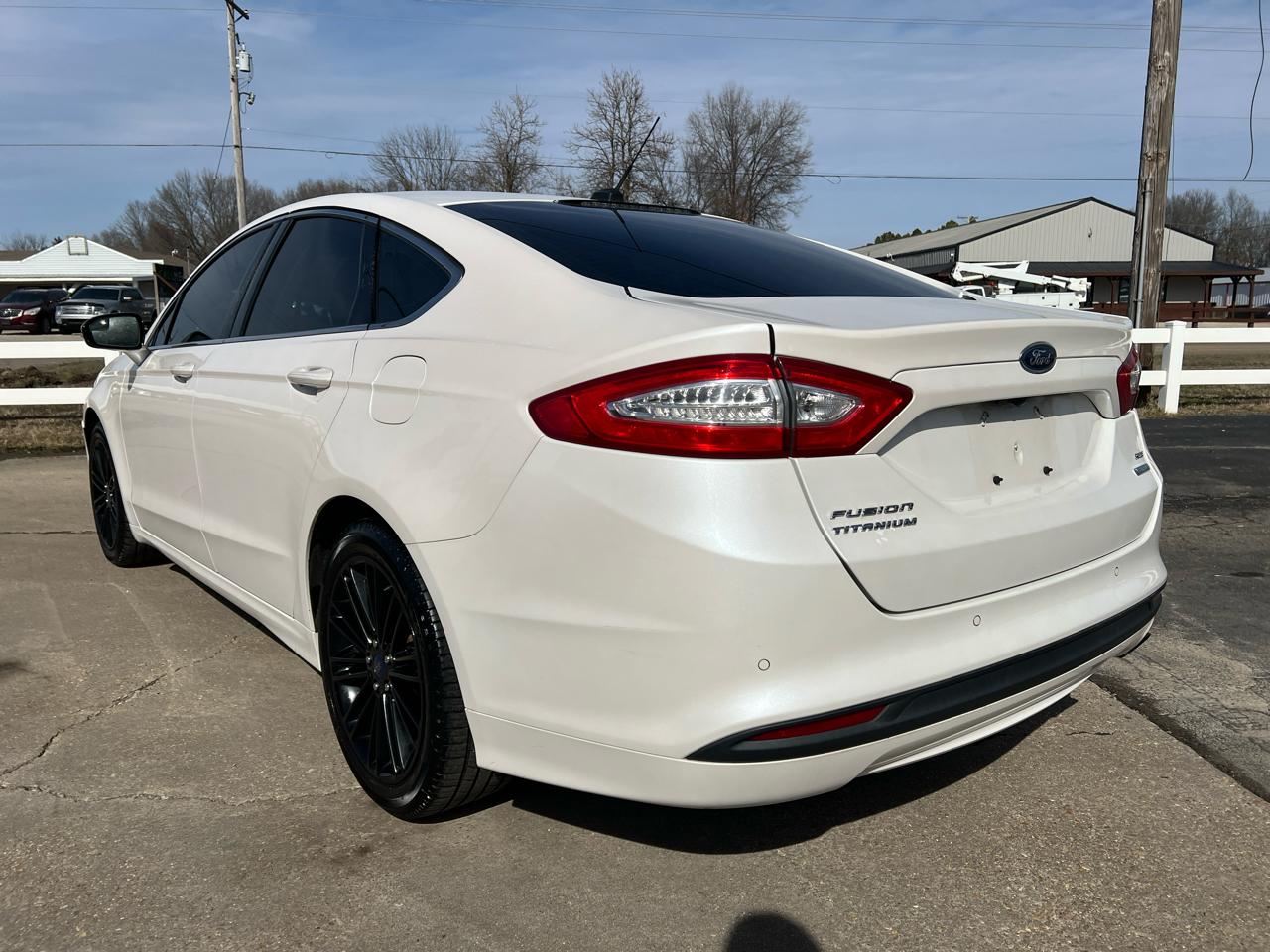 Ford Fusion 4dr Sdn SE FWD 2014