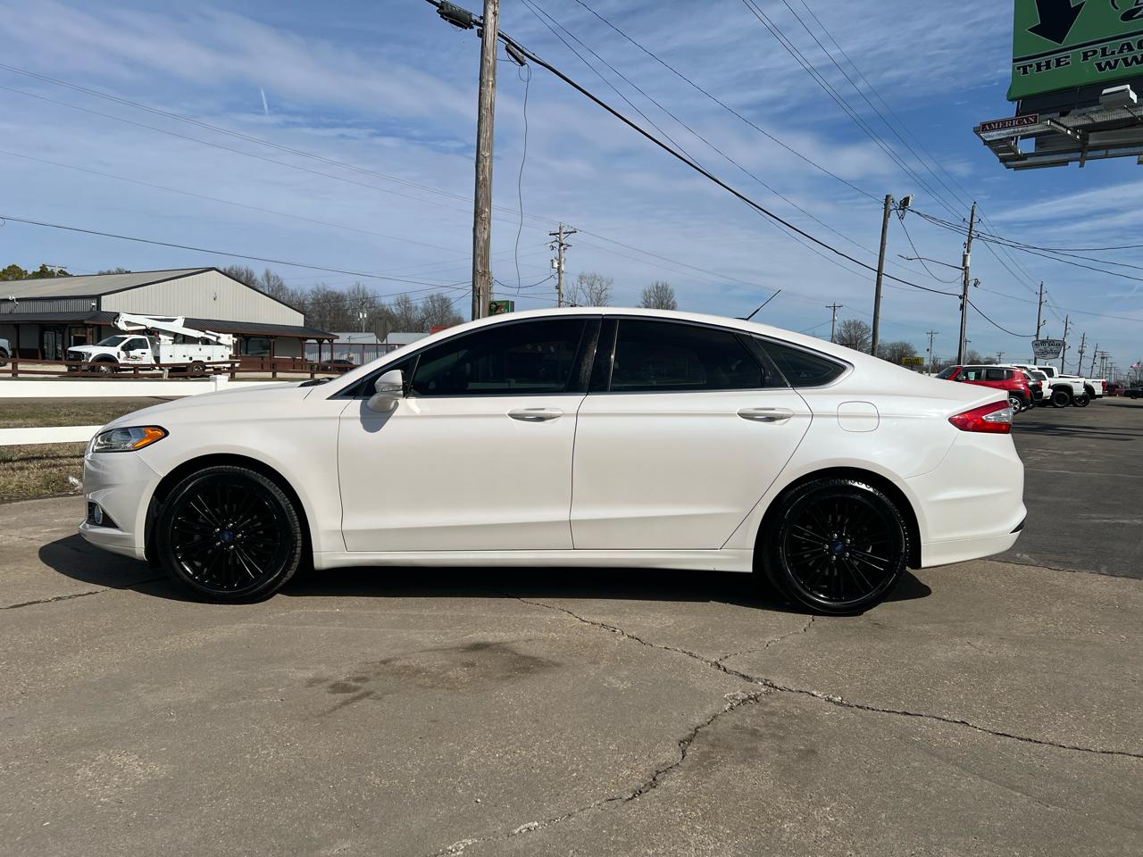 Ford Fusion 4dr Sdn SE FWD 2014