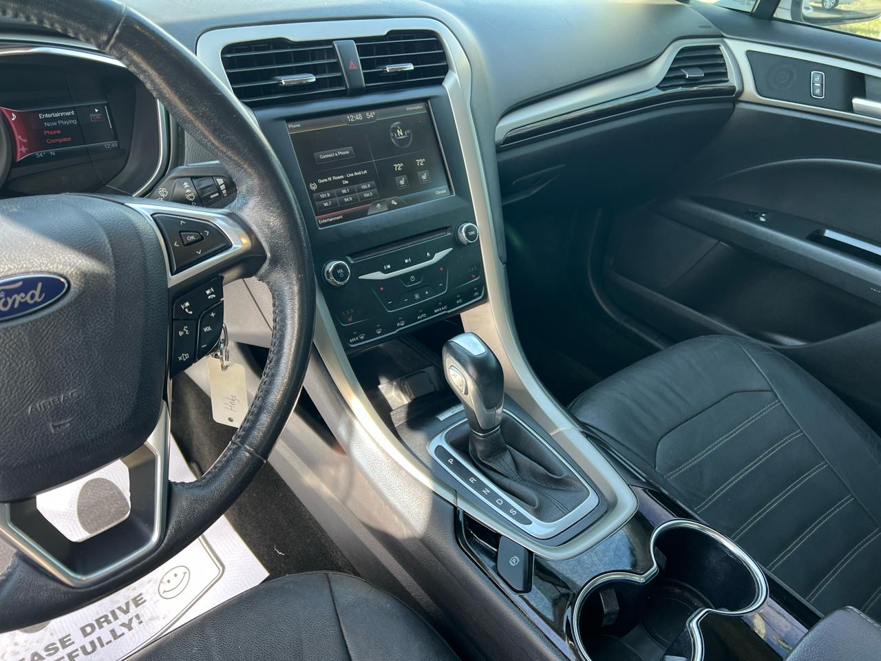 Ford Fusion 4dr Sdn SE FWD 2014