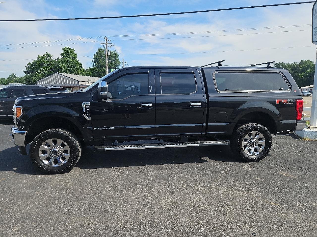Ford Super Duty F-250 SRW Lariat 4WD Crew Cab 6.75' Box 2019