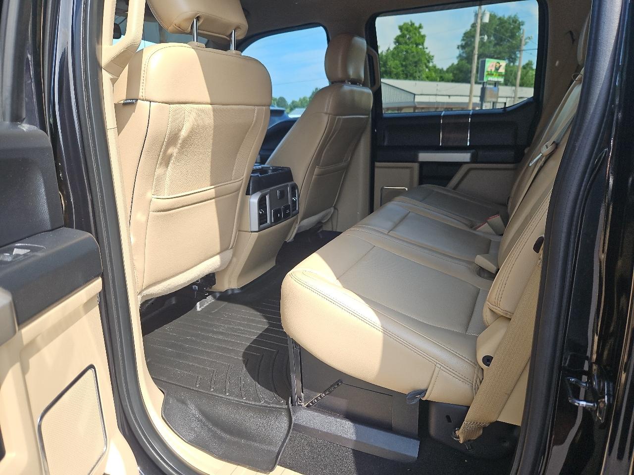 Ford Super Duty F-250 SRW Lariat 4WD Crew Cab 6.75' Box 2019