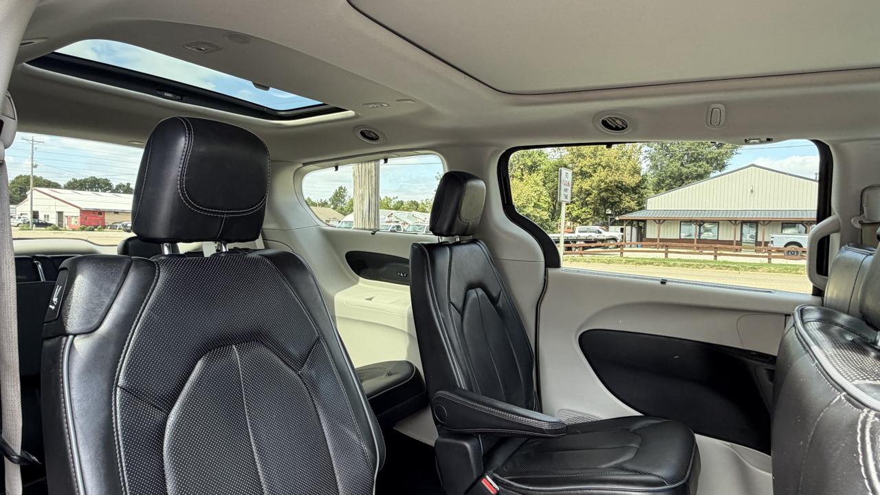 Chrysler Pacifica Limited 2019